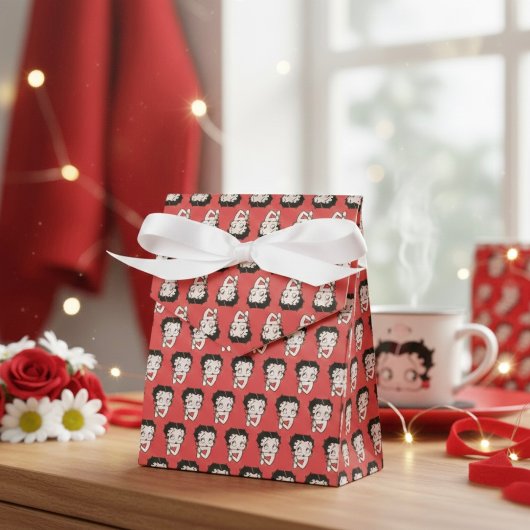 Betty Favor Boxes Geschenkschachtel