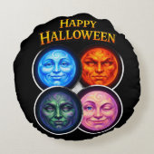 Between four elements, moon faces festive Gothic g Rundes Kissen (Rückseite)