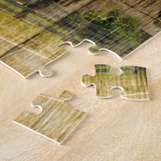 Beunruhigte hölzernes ursprüngliches puzzle (Seite)