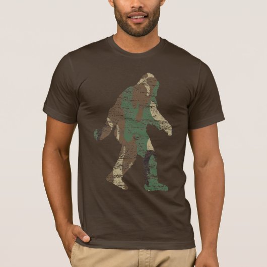 Beunruhigter Camouflage Sasquatch T - Shirt (Vorderseite)