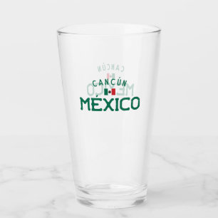 Beunruhigter Cancun Mexiko Glas