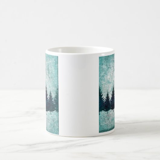 Beunruhigter rustikaler immergrüner Kiefer-Wald Kaffeetasse (Mittel)