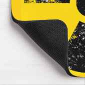 Beunruhigtes Strahlungssymbol Mousepad (Ecke)