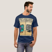 "Beurteile ein Buch nicht nach seiner TV-Adaption T-Shirt (Vorne ganz)