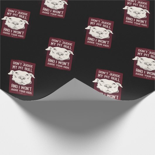 Beurteilen Sie nicht Pitbull Packpapier (Ecke)