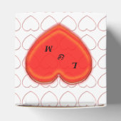 Bevorzugungsbox - Rotes Herz mit Initialen Geschenkschachtel (Oben)