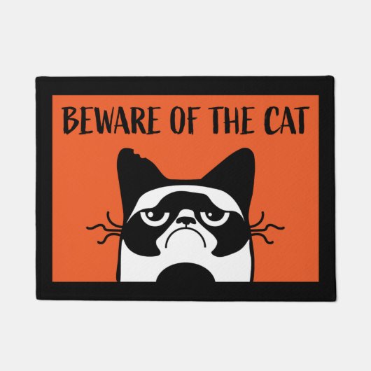 BEWAFFNUNG DER KATZE FUßMATTE (Vorderseite)