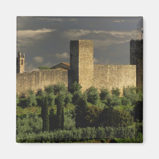 Bewaldete Stadt Monteriggioni, in der Provinz Magnet (Vorne)