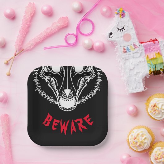 BEWARE Spooky Skulldog Pappteller (Party)