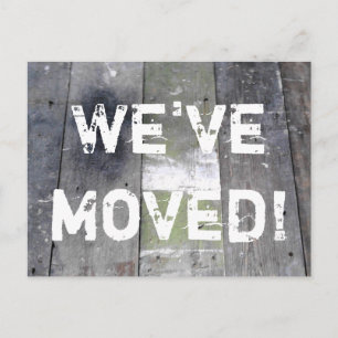 Bewegliche alte beunruhigte hölzerne Planken der Ankündigungspostkarte