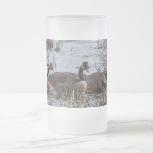 Bewegung in Mattierter Tasse (Mittel)