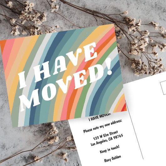 BEWEGUNGSANKÜNDIGUNG Farbige Streifen Retro-Regenb Postkarte