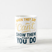 Beweise-sie-falsch-Tasse Kaffeetasse (Mittel)