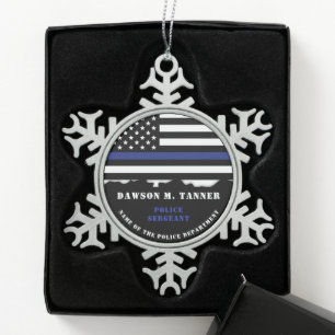 Bewertung der Thin Blue Line durch Zollbeamte Schneeflocken Zinn-Ornament