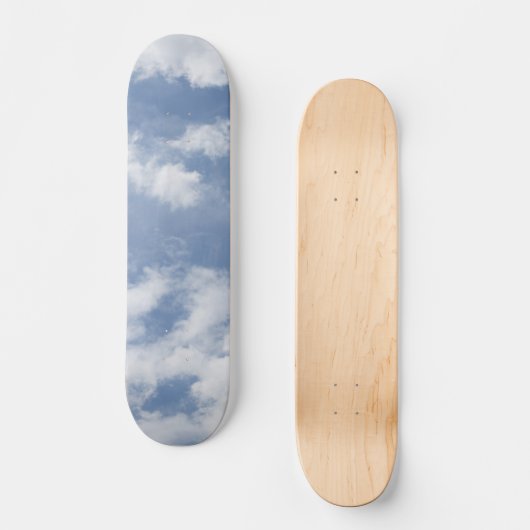 Bewölkt Skateboard (Vorderseite)