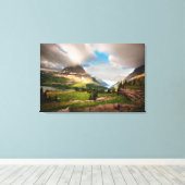 bewölkte Berge | Alpensee Leinwanddruck (Insitu (Holzboden))