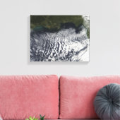 Bewölkte Straßen sind sichtbar Leinwanddruck (Insitu (Wohnzimmer))