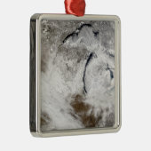 Bewölkte Straßen über den Lake Superior und den La Silbernes Ornament (Rechts)