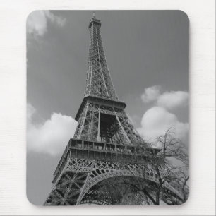 Bewölkter Eiffel in Schwarzweiss, 2015 Mousepad