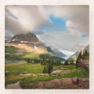 Bewölkter Mountains  alpiner See Glasuntersetzer