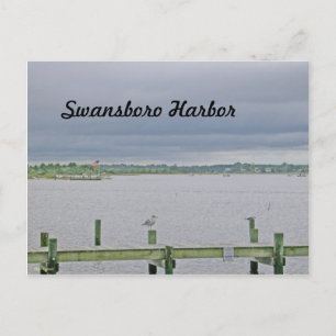Bewölkter Tag am Swansboro-Hafen Postkarte
