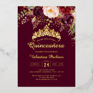 Bezaubernd florales Burgund Quinceanera Folieneinladung