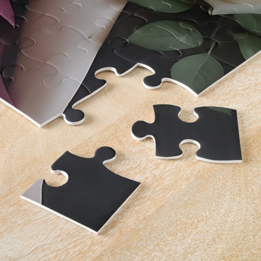 Bezaubernde Fantasiekönigin im Burgundy Gown Puzzl Puzzle (Seite)