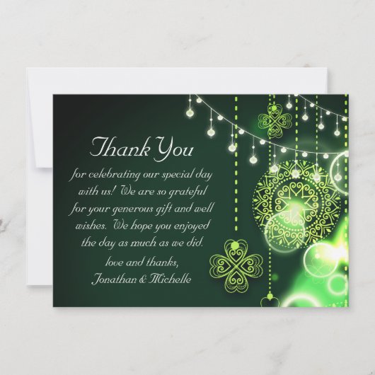 Bezaubernde keltische Clovers und Lichtflatter Hoc Dankeskarte (Vorderseite)