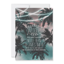 Bezaubernde Nachttischlampen am Sky Abend