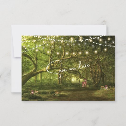 Bezaubernde Waldlichter, die Pilze säumen Fawn Save The Date (Vorderseite)