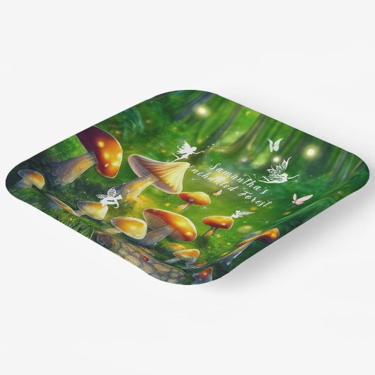 Bezaubernde Waldpilze Fairies Ladybugs Pappteller (Gewinkelt)