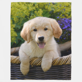 Bezaubernder Goldie Welpe Fleecedecke