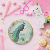 Bezaubernder Imitat-Goldblatt-Pfau auf der Pappteller (Party)