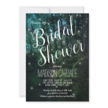 Bezauberndes Brautparty der Waldbäume mit Lichtern