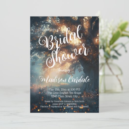 Bezauberndes Oak Tree Fairy Lights Bridal Einladung (Stehend Vorderseite)