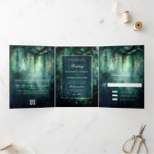 Bezauberndes waldromantisches Grün auf einer Hochz Dreifach Gefaltete Einladung (Innenseite)