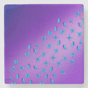 Bezauberte blaue Schmetterlinge Lila Steinuntersetzer
