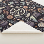 Bezauberte Botanica: Magische Kräuter und Hexerei Sherpadecke (3/4)