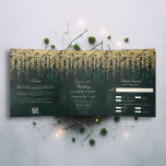 Bezauberte Wälder und goldene Landschaften auf ein Dreifach Gefaltete Einladung<br><div class="desc">Eine Illustration von Baumzweigen mit üppiger, wilder Vegetation und hängender Laube, digital mit Gold geschichtet, über einen glitzernden smaragdgrünen Hintergrund, schmückt diesen Frühjahrsommer in einer Hochzeitseinladung mit einem bezaubernden Waldthema. Eine elegante, moderne Einladung für eine märchenhafte Hochzeit, die perfekte Dreifacheinladung mit der RSVP-Karte. Einfach falten, Siegel und senden. Ideal für...</div>