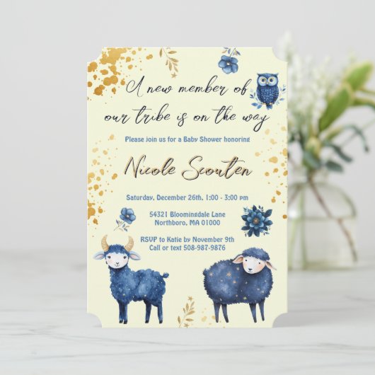 Bezauberte Watercolor Woodland Gold Baby Dusche Einladung (Stehend Vorderseite)