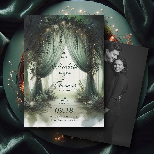 Bezauberter Wald Elegant Moody Dream Foto Hochzeit Save The Date