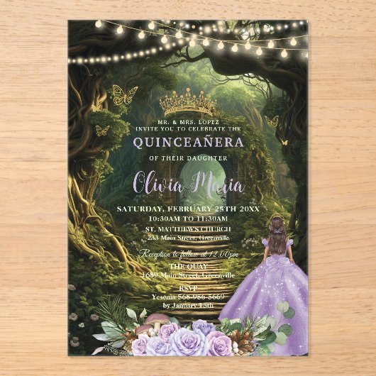 Bezauberter Wald Lilac Floral Quinceañera Süße 16 Acryleinladungen (Vorderseite)