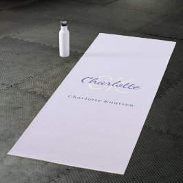 Bezeichnung der violetten Monogramm-Initialen Yogamatte