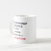Beziehungsstatus-Steamfitter Kaffeetasse (Vorderseite Links)