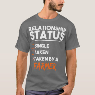 Beziehungsstatus von einem Bauer, der von der sonn T-Shirt
