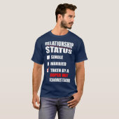 Beziehungsstatus von Wirtschaftslehrern T-Shirt (Vorne ganz)