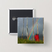 Bhutan, Gangtey Dorf, Regenbogen über zwei Mönche Button (Vorne & Hinten)