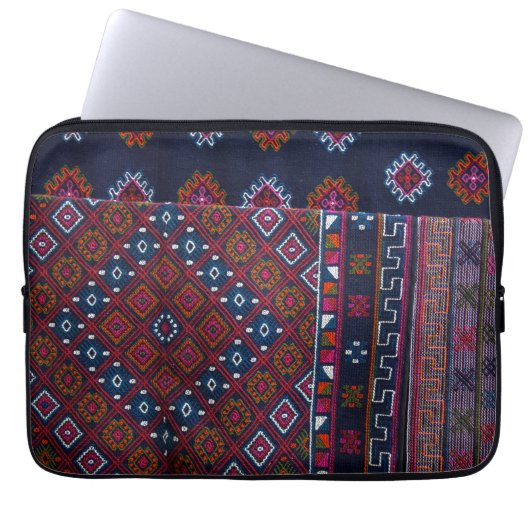 Bhutanische Rugs Laptopschutzhülle (Vorderseite)