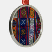 bhutanisches Textil Silbernes Ornament (Rechts)