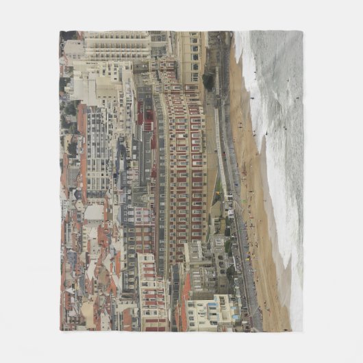 Biarritz Strand, Belle Époque Architektur. Fleecedecke (Vorderseite)
